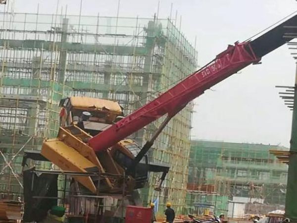安达市吊车电话_为什么要选择吊车出租？
